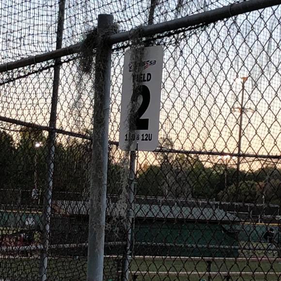 Meet your Posher, Beth - Picture 1 of 1